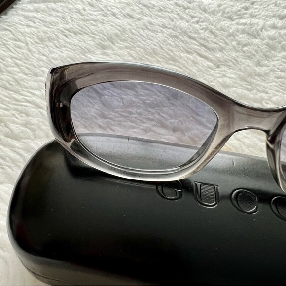 Gucci GG 2432/S T5V Gray/Black Clear Frame Gradient Lens Oval Sunglasses w/Case main image 13